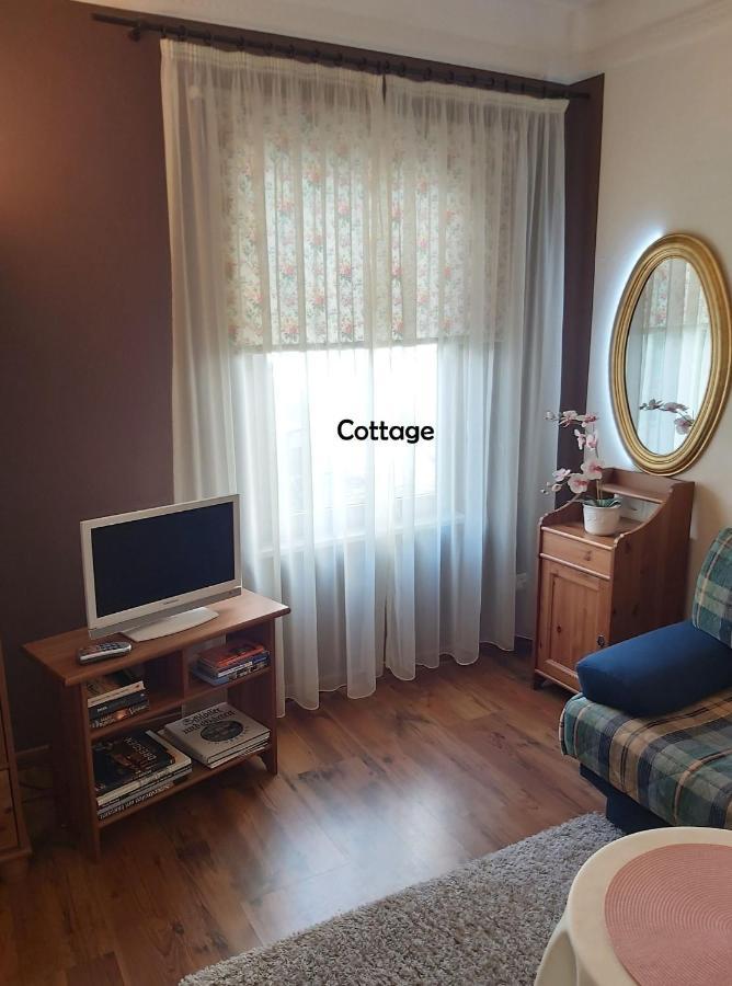 City-Ferienwohnungen-Dresden - Zentral Gelegen Im Haus Louisenstrasse 11 - Dresden-Neustadt Екстериор снимка